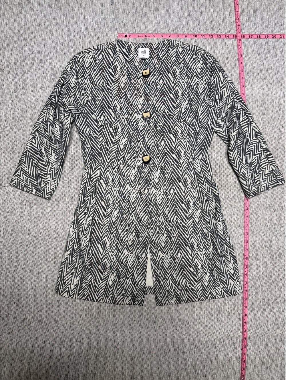 Cabi XS Black and White Patterned Button-Up Tunic Top XS